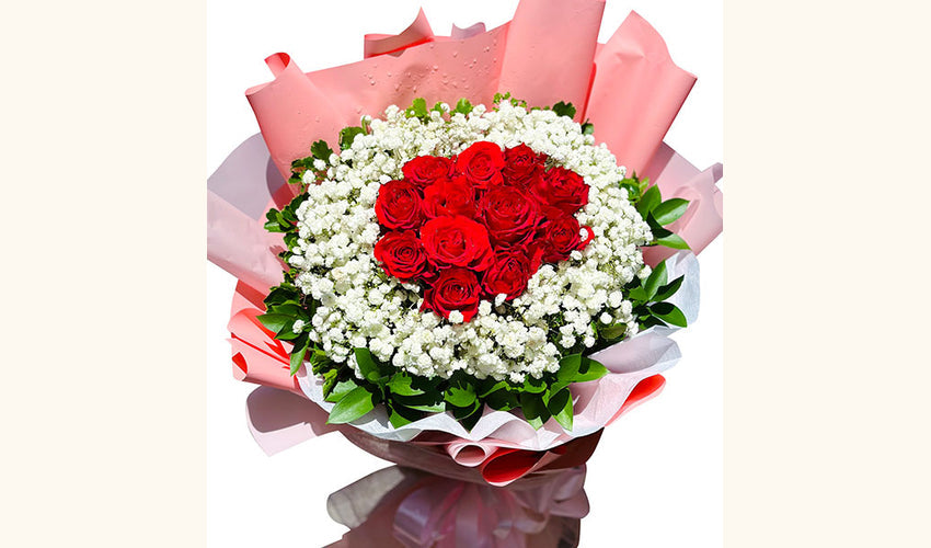 Small Cute Flower Bouquets Vietnam — flower delivery Vietnam