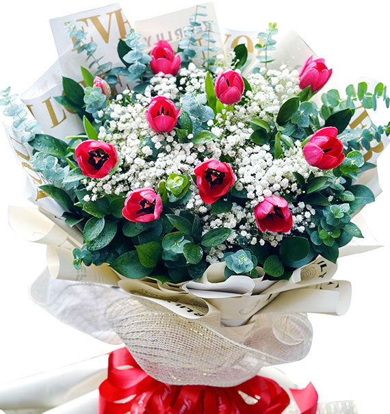 10 Red Tulips Bouquet Vietnam