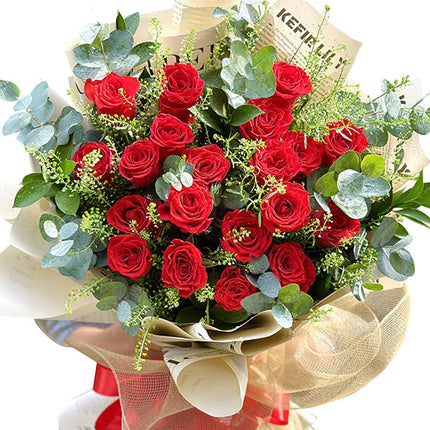 18 Red Roses Bouquet For Valentine Vietnam