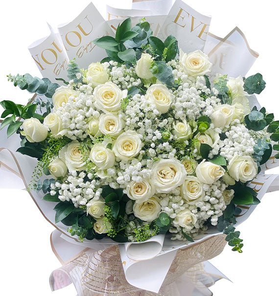 24 White Roses For Women's Day Vietnam
