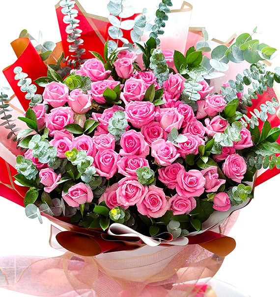 36 Pink Roses For Women's Day Vietnam