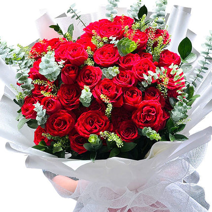36 Red Roses Bouquet For Mother’s Day Vietnam