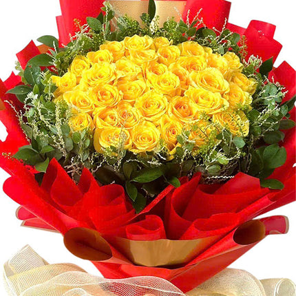 36 Yellow Roses For Women's Day Vietnam