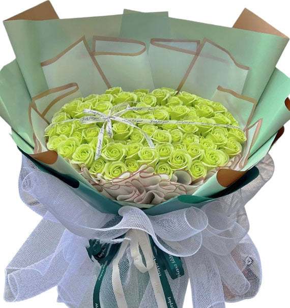 48 Light Green Waxed Roses Bouquet Vietnam
