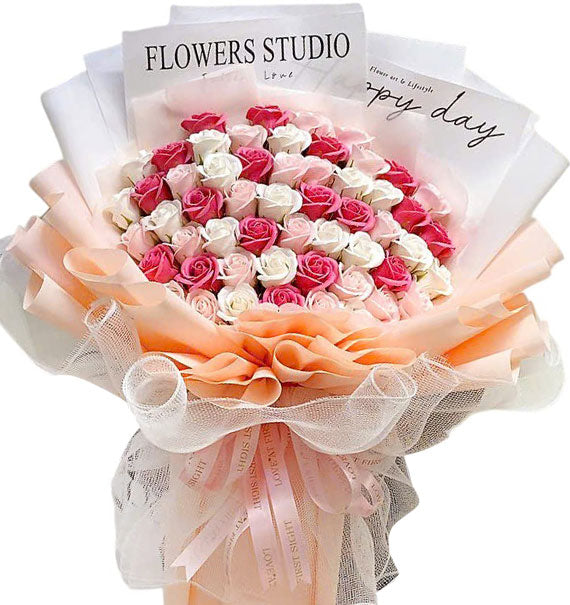 48 Mixed Waxed Roses Bouquet Vietnam