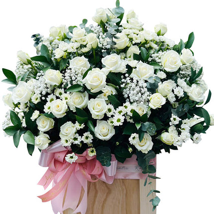 Elegant Rose Basket For Teacher's Day Vietnam