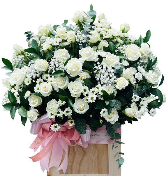 Elegant Rose Basket For Teacher's Day Vietnam