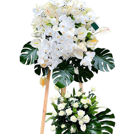 Fresh Floral Standing Spray Vietnam