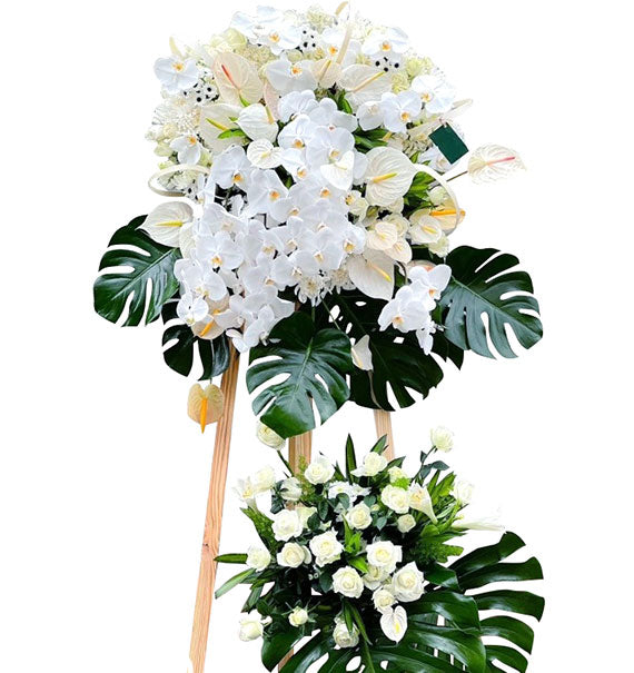 Fresh Floral Standing Spray Vietnam