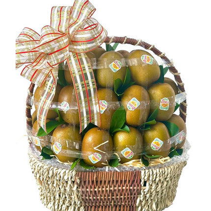 Fresh Green Kiwi Basket Vietnam