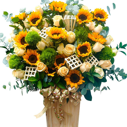 Golden Xmas Florals Vietnam