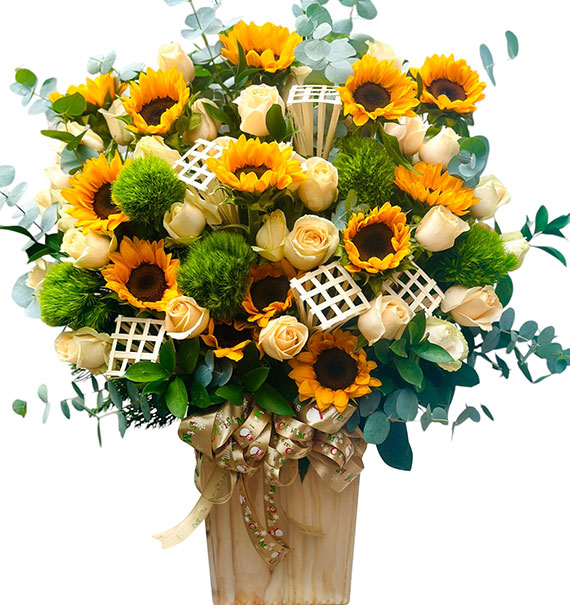 Golden Xmas Florals Vietnam