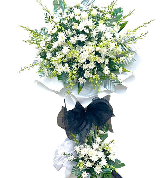 Heartfelt Sympathy Standing Spray Vietnam