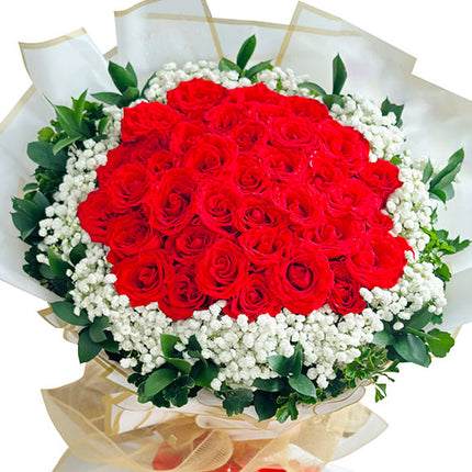 Kiss You In Rose Valentine's Day Bouquet Vietnam