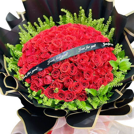 Luxurious Rose For Vietnamese Women's Day