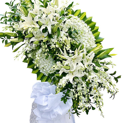 Luxurious White Funeral Wreath Vietnam