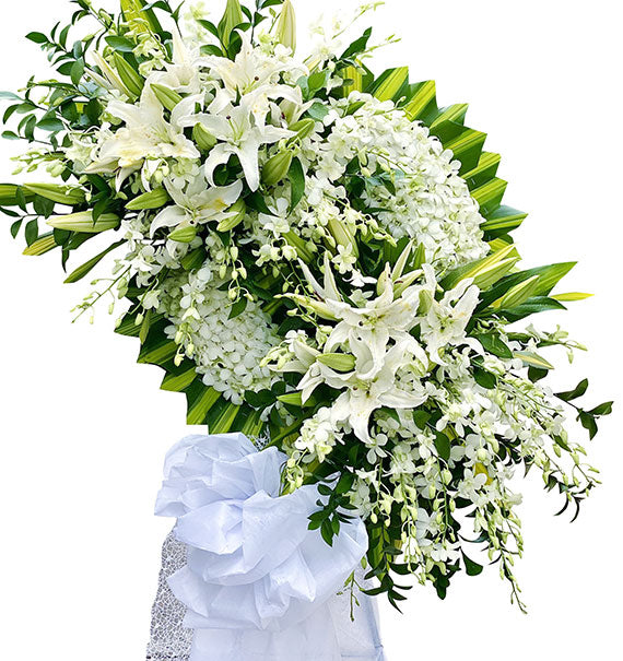 Luxurious White Funeral Wreath Vietnam