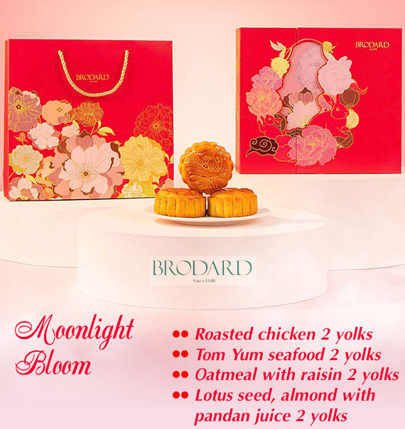 Moonlight Bloom Brodard Mooncake Vietnam