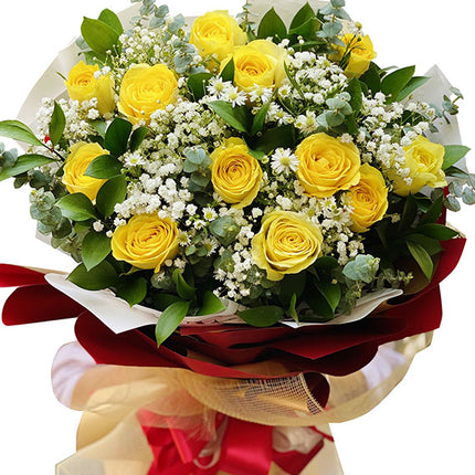 Mother's Day Bouquet of 12 Yellow Roses Vietnam