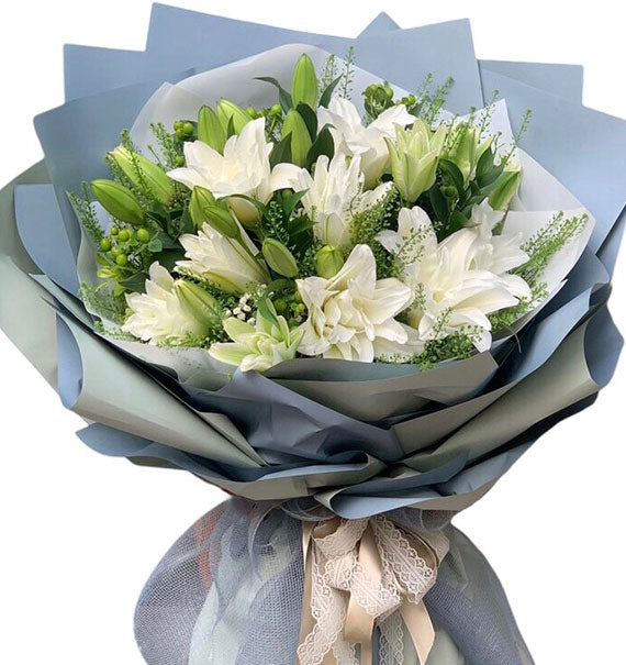 Mother’s Day White Roselily Bouquet Vietnam