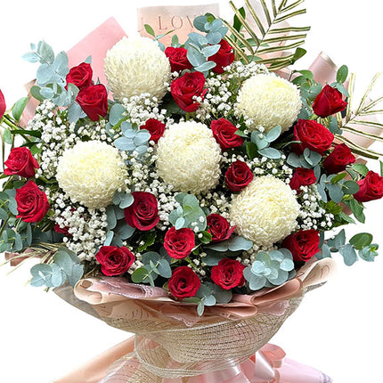 Red & White Flowers Xmas Vietnam