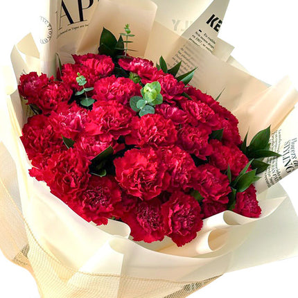 Red Carnation Bouquet Xmas Vietnam