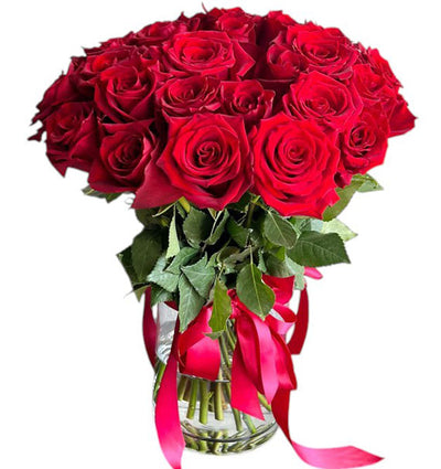 Red Ecuadorian Roses In Vase (Pre-Order)