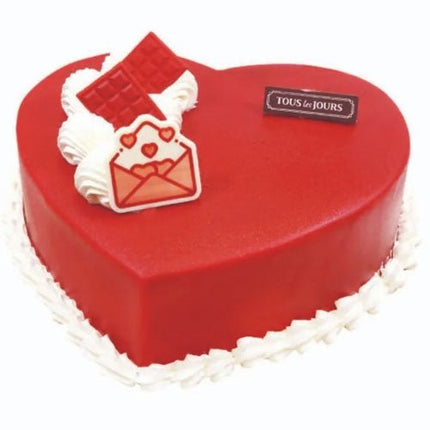 Red Heart Cake