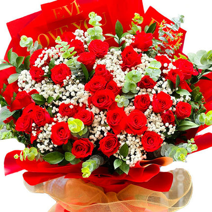 Red Rose Bouquet For Vietnamese Women's Day