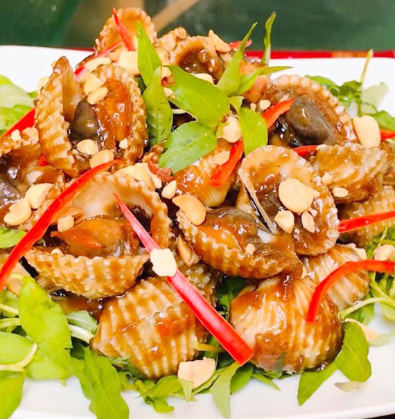 So Huyet Xao Me Seafood Vietnam