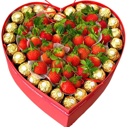 Strawberry &amp; Chocolate Box Vietnamese Women’s Day