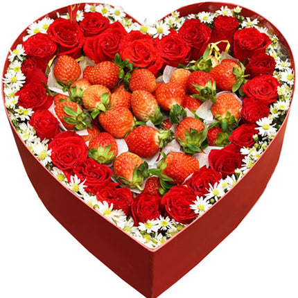 Strawberry and Rose Box Vietnamese Women’s Day