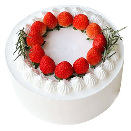 Strawberry Cream Cake Vietnam