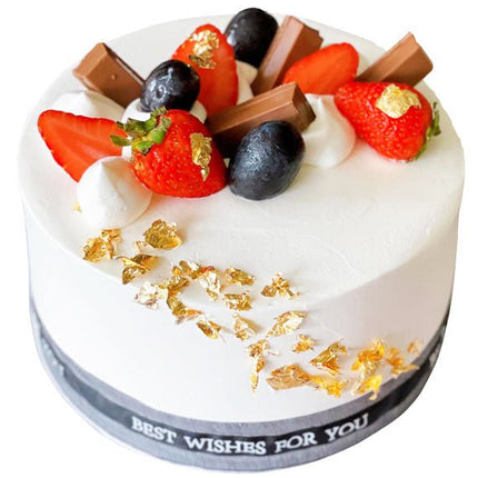 Strawberry Royale Cake Vietnam