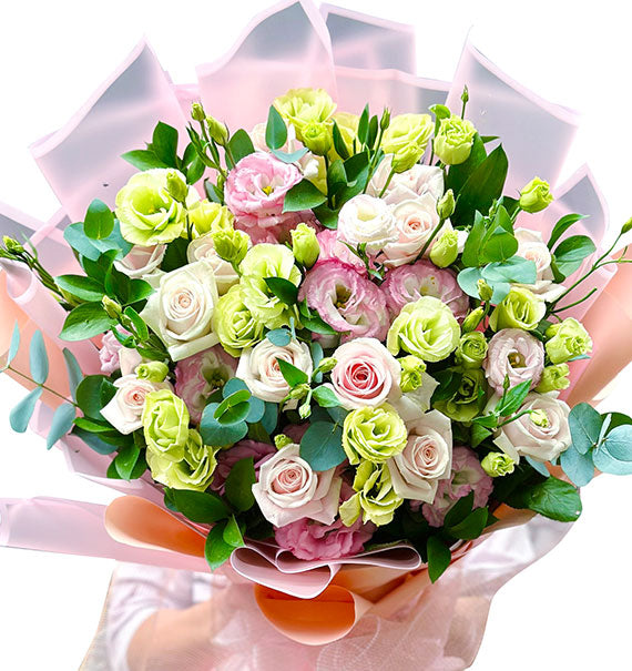 Valentine's Rose Heartbeat Bouquet ietnam