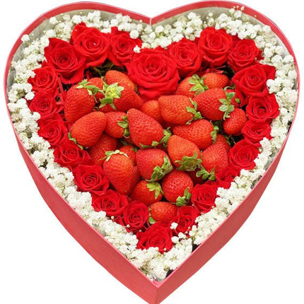 Valentine's Strawberry Love Box Vietnam
