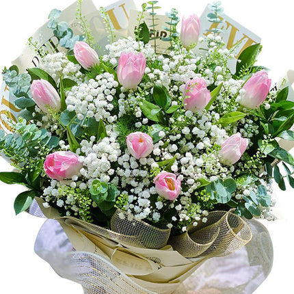 Vietnamese Women's Day Tulip Bouquet