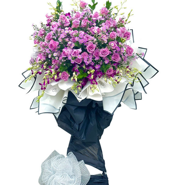 Violet Remembrance Standing Spray Vietnam