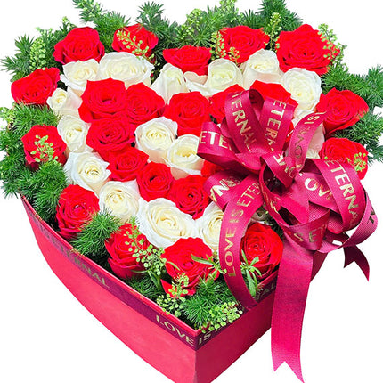 Women’s Day Heart Shape Rose Box Vietnam