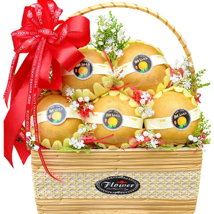 Women's Day Korean Pear Basket Vietnam