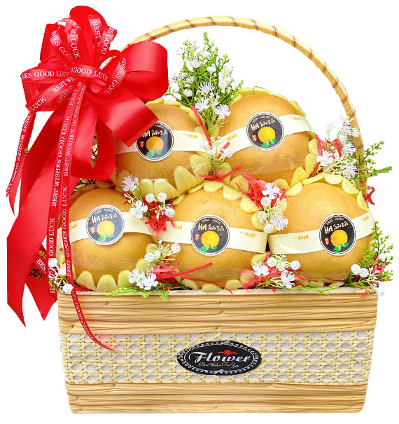 Women's Day Korean Pear Basket Vietnam