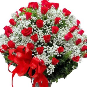 36-Red-Roses-In-Vase-Vietnam-1