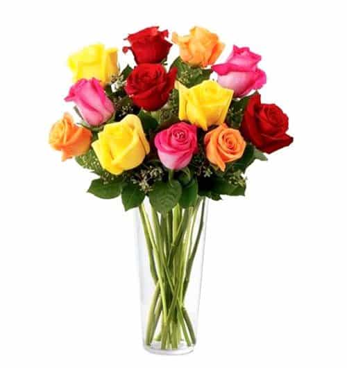 mixed-roses-in-vase-1