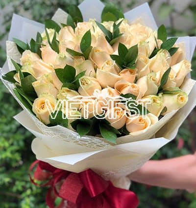 vietnamese-womens-day-roses-68