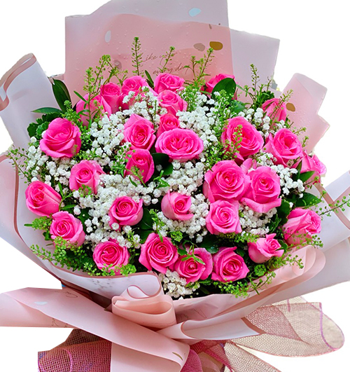 24 Pink Roses - Women’s Day